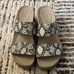 LiteRide by Croc Sandals